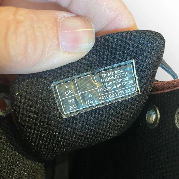 H10-05 Dr. Martens Shoreditch - Picture 9 of 12